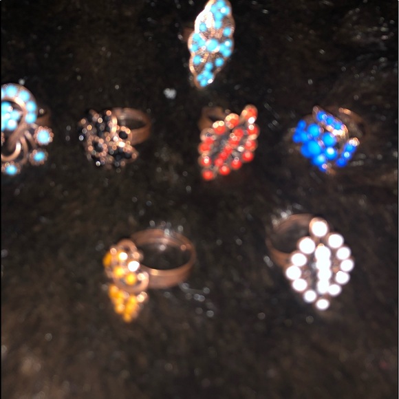Jewelry - 7 new beautiful vintage rings